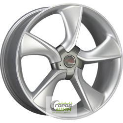 Replica Concept OPL524 8.5x20 5*120 ET45 DIA67.1 Silver Литой